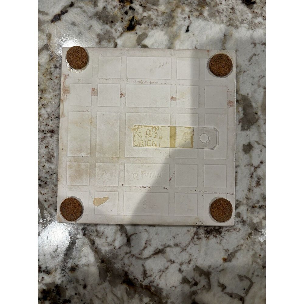 Vintage Mickey & Minnie Mouse 6" Gourmet Kitchen Trivet - Picture 3 of 4